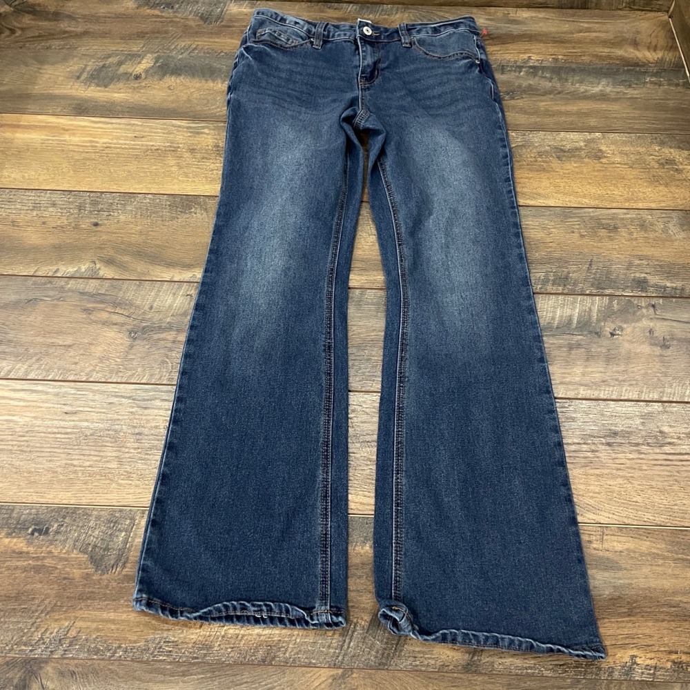Almost Famous Womens Flare Leg Jeans Size 7 Medium Wash Denim Stretch Wide Leg